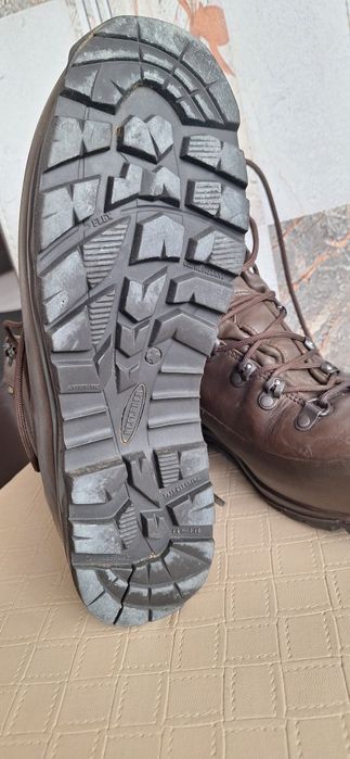 Обувки за лов и туризъм