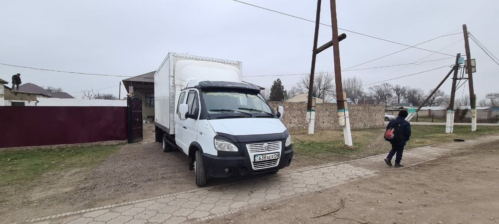 Продаю газель год 2003 сотка движок карбиратор