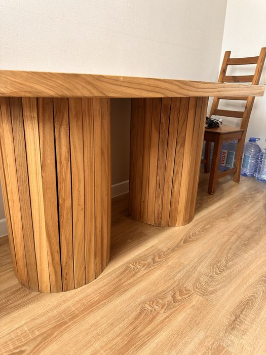 Стол из карагача натурального