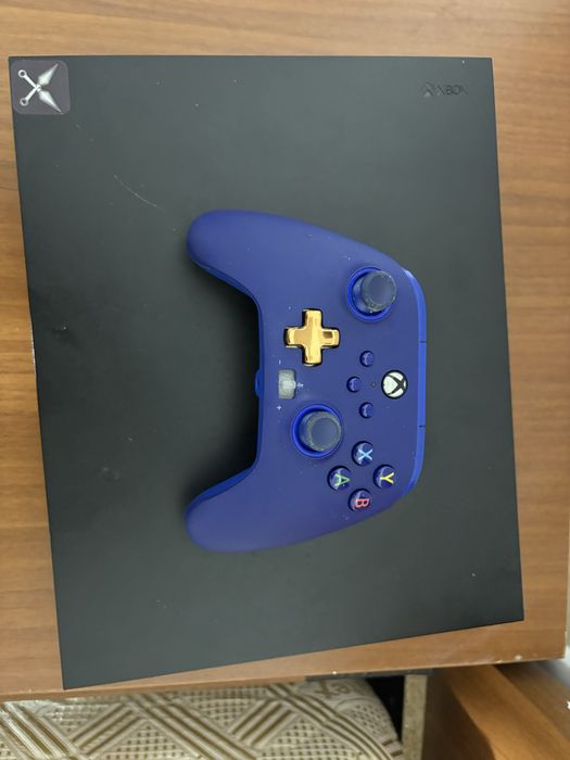 Vand xbox one x 500 GB