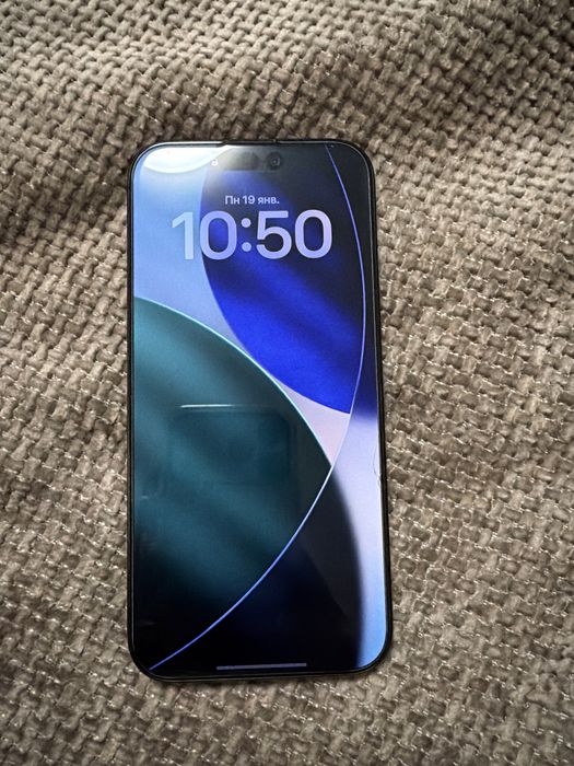 Продам IPhone 16 Pro Max