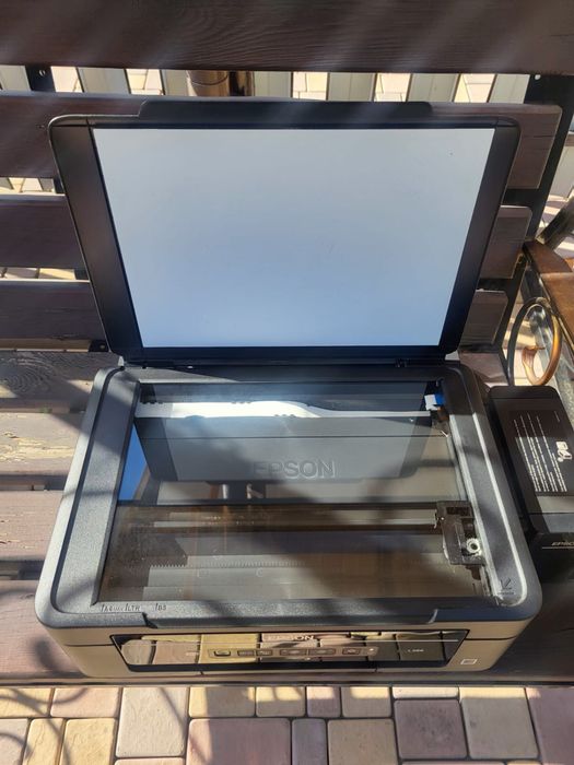 Epson Принтер/копир/сканер А4