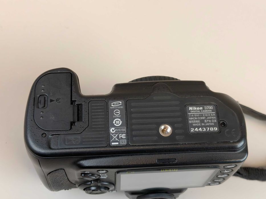 Nikon D700 Только корпус
