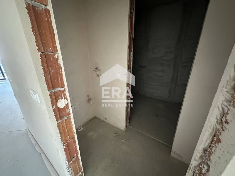 Продава се Тристаен апартамент в Варна, Чайка - 109 кв.м за 2945 €/кв.м - Снимка #10