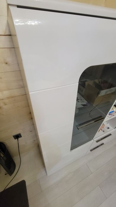 Продавам холна секция