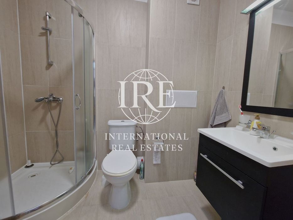 Стилен тристаен апартамент! Бутикова сграда! Инвестиционен потенциал!