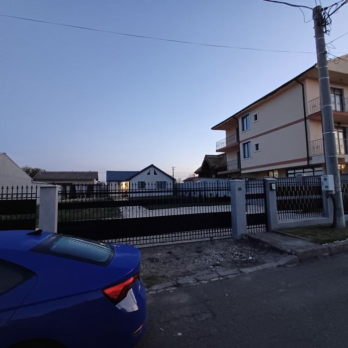 CASA +teren ( parcare&construcție)