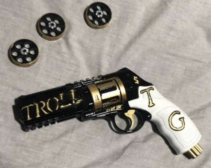 SUPER OCAZIE! Pistol Pentru AutoAparare Model UMAREX Co2 AerComprimat