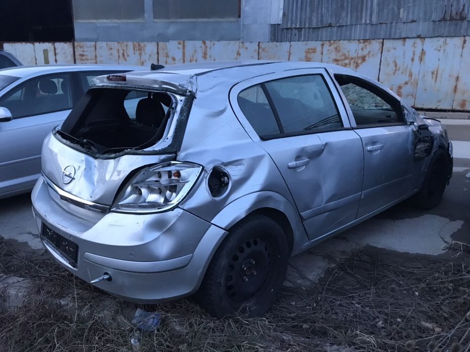 НА ЧАСТИ! Opel Astra H 1.6 i Twinport 105 кс. Полуавтоматик автоматик