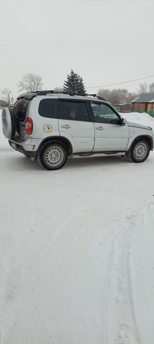 Нива шевролет 2014год