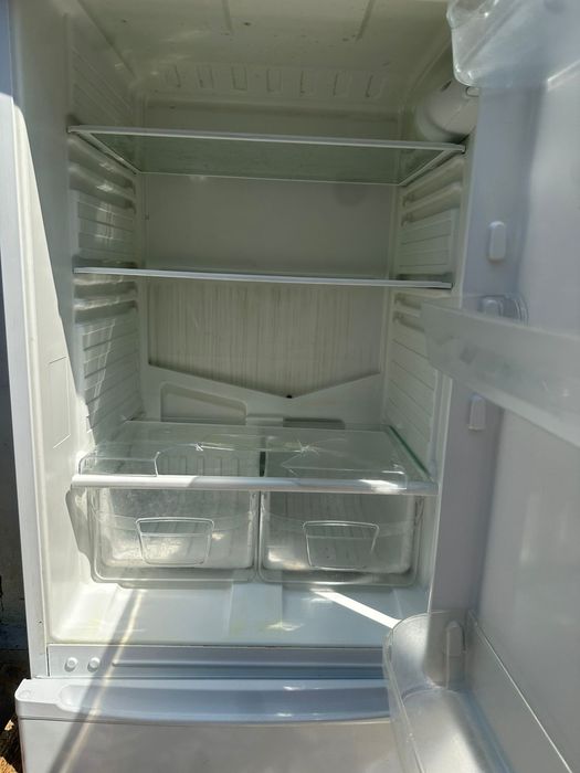 холодильник Indesit