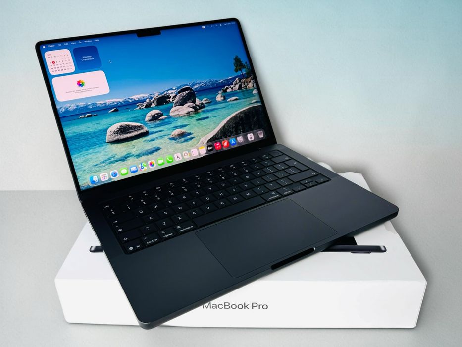 НОВ! Apple MacBook Pro 2025 14" M5 16RAM 512GB Black Гаранция!