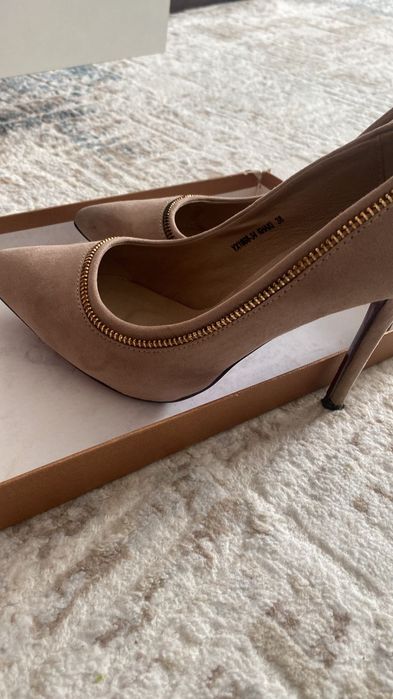 Продам обувь в отличном состоянии