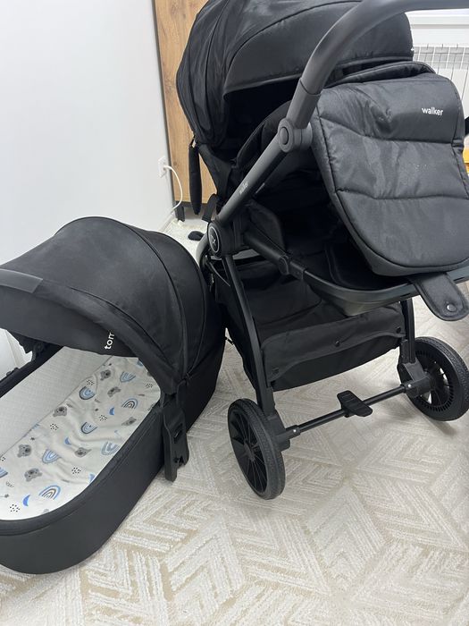 Коляска в хорошем состоянии