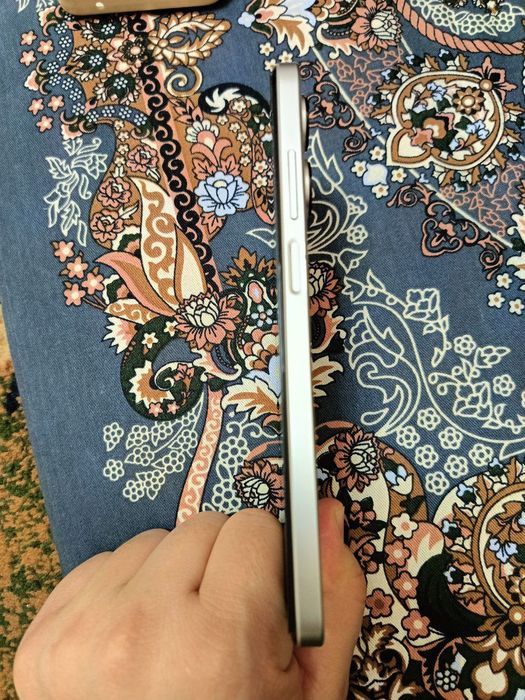 Realme10 Yangi  narxi keliwamz