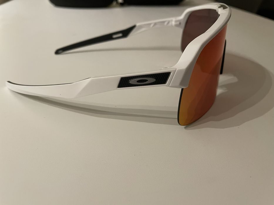 Oakley Sutro Lite