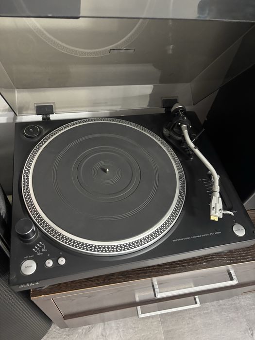 Проигрыватель винила