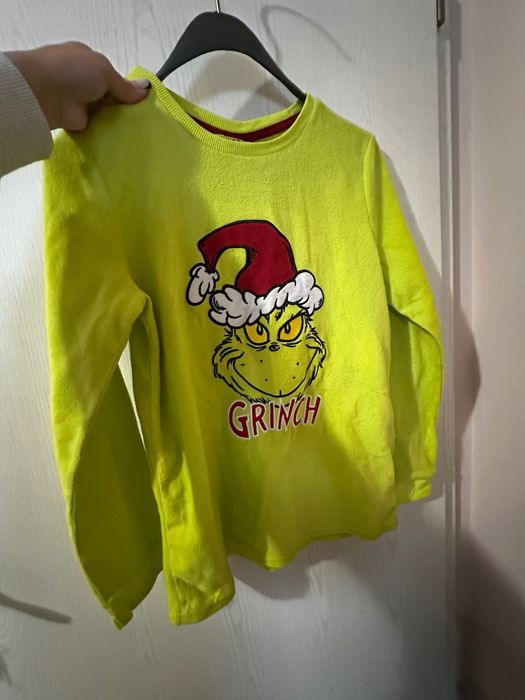 Продавам пижама на Гринч