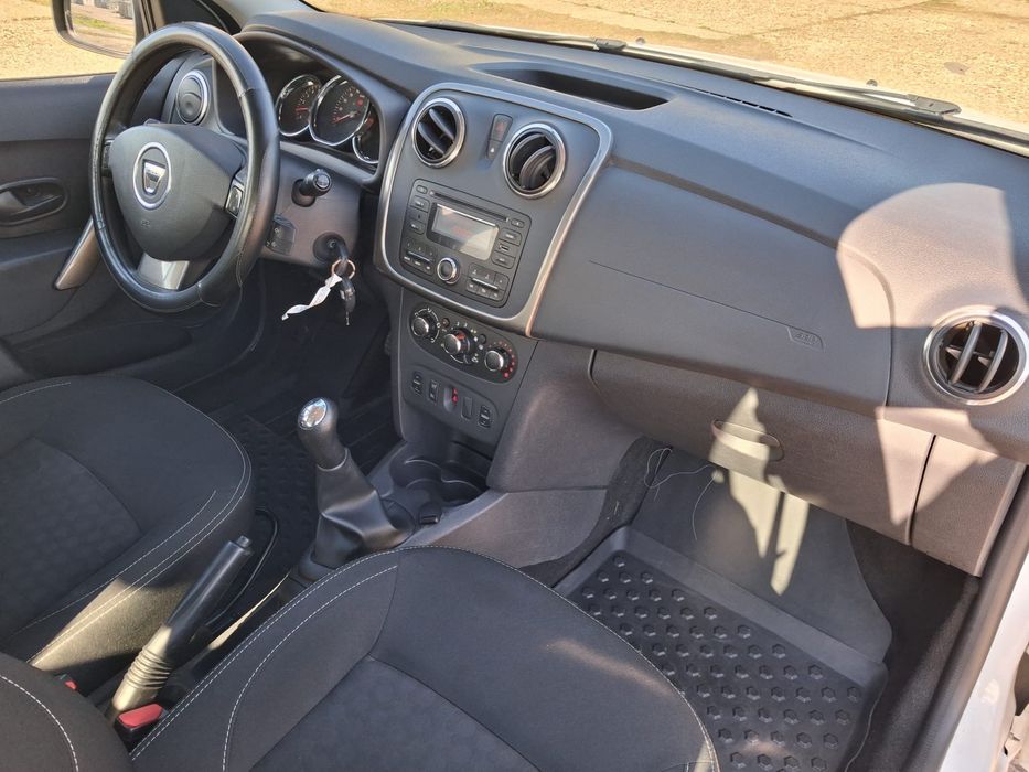 Dacia sandero 1.2 benzina