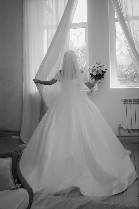 Свадебные платья