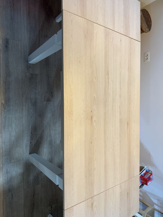 Masa extensibila 80/120-180 cm impecabila, lucrata manual