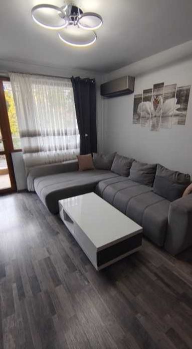 Дава се под наем Тристаен апартамент в София, Изток - 130 кв.м за 767 € - Снимка #3