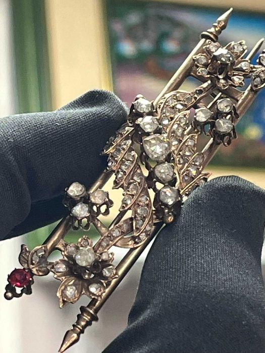 Антична отоманска брошка от 19-ти век с 8K розово злато и диаманти