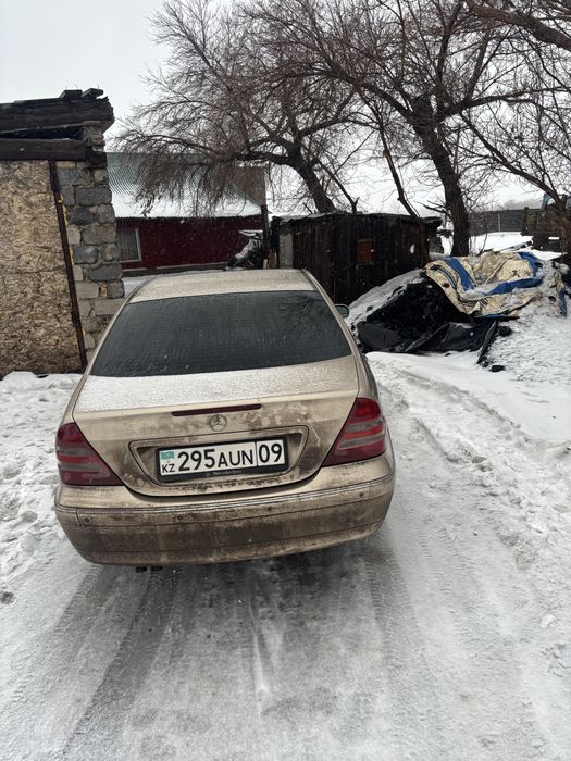 Продам хорошкго мерса