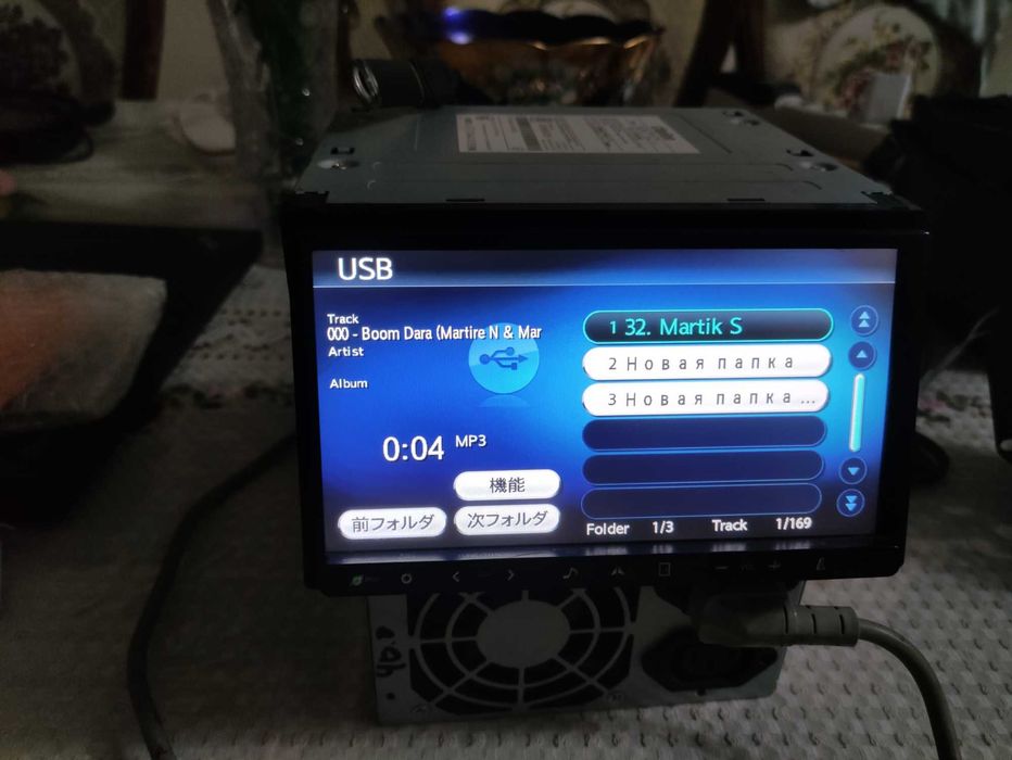 Clarion nx-710. В г.Навои. USB,DVD, bluetooth. Aux, sd