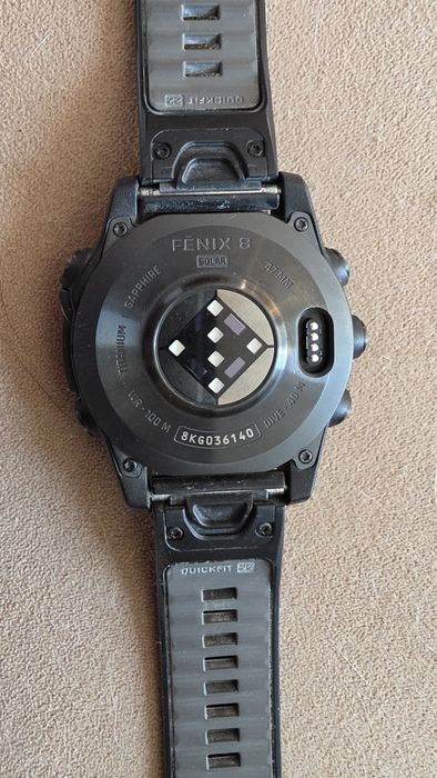 Продавам Garmin Fenix 8 Solar