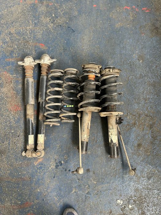 Arcuri amortizoare arc amortizor fata spate  vw tiguan 5N