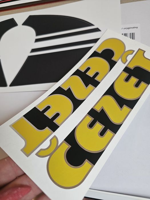 Емблеми cz 350 12v