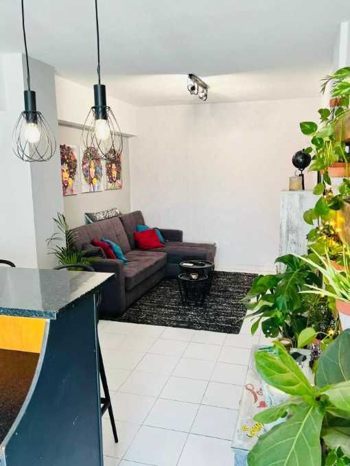 Двустаен апартамент под наем в Кючук Париж