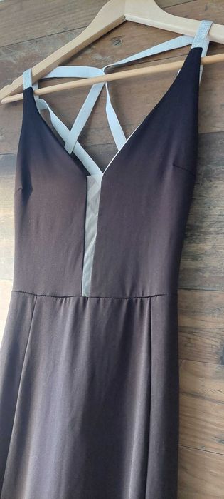 Черна Дълга Рокля