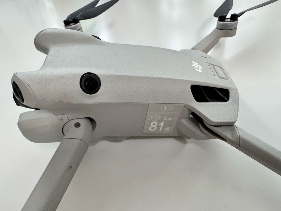 Drona DJI Mini 4 PRO Fly More Combo + Smart Controller RC 2