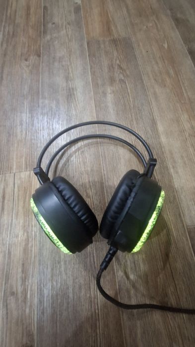 Игровые наушники