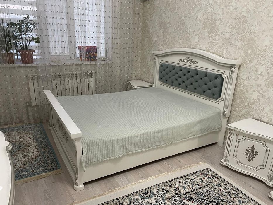 Спальная кровать