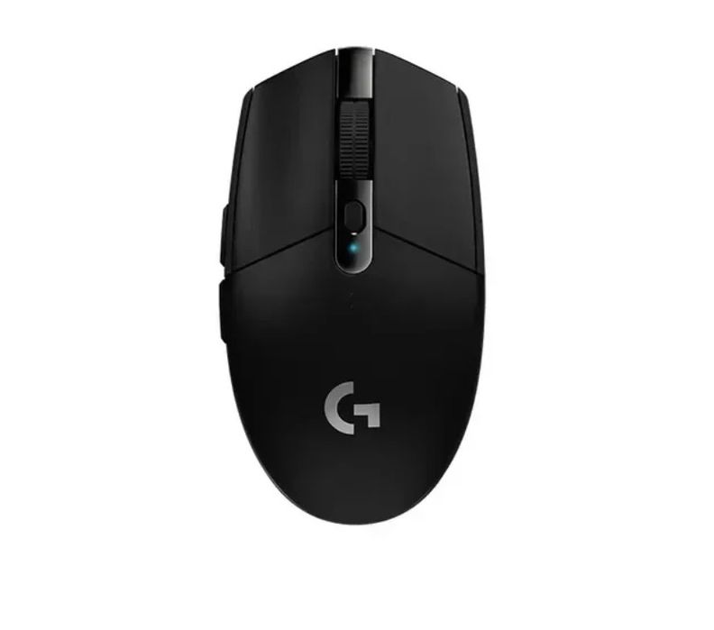 Продам новую игровую мышь с ковриком