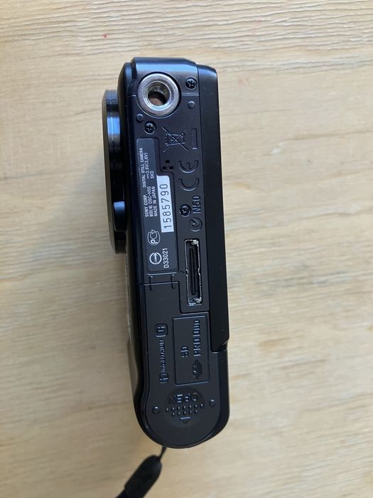 Sony Cyber-Shot DSC H55