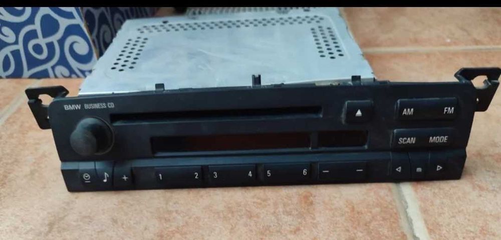 Радио с компактдиск за БМВ