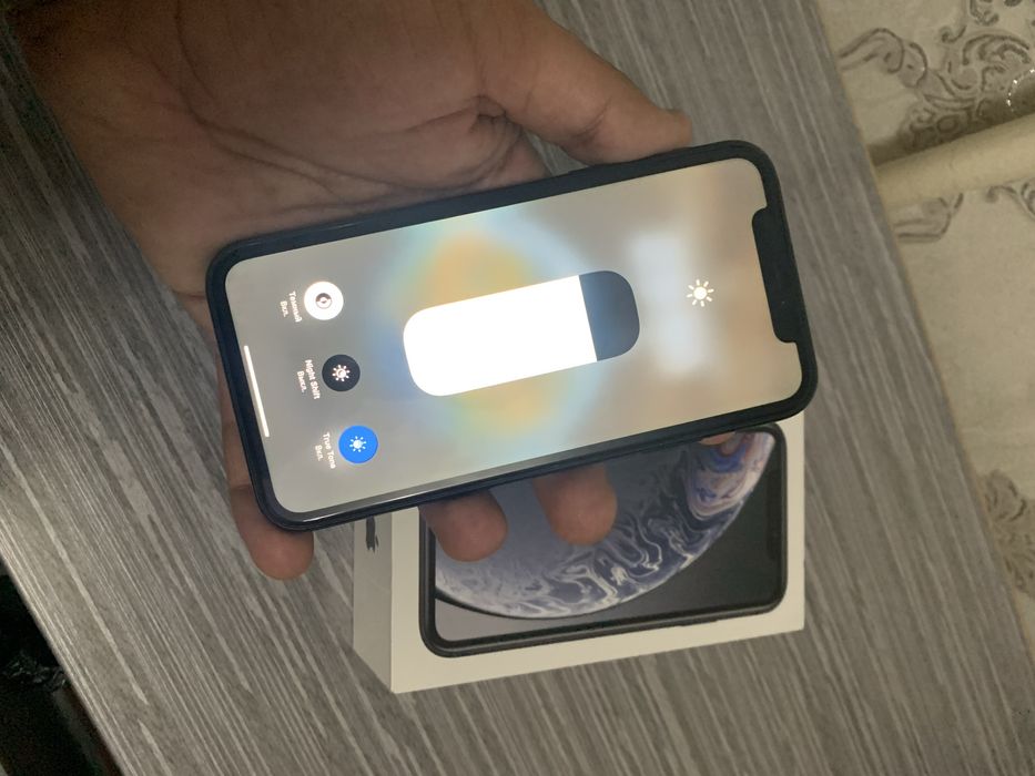 iPhone Xr 64gb abmen yoq