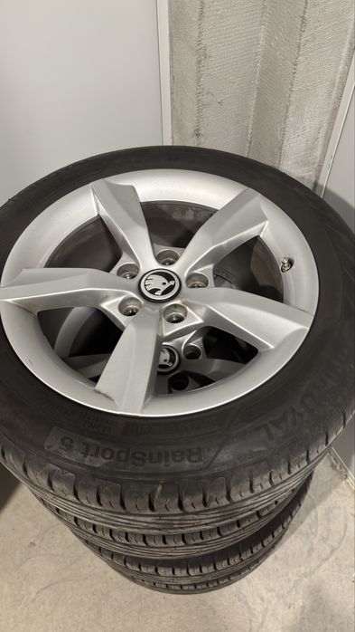 Джанти с гуми 205 55 16 Audi VW Skoda Mercedes