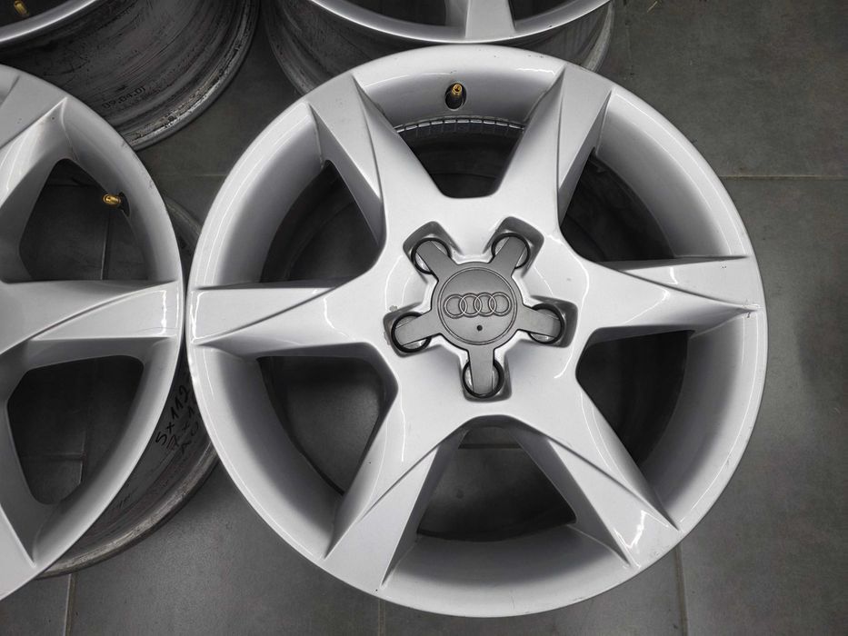 Джанти 16 - Audi