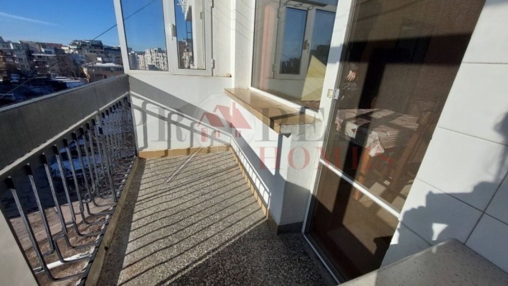 Дава се под наем Тристаен апартамент в Велико Търново, Бузлуджа - 85 кв.м за 338.64 € - Снимка #12