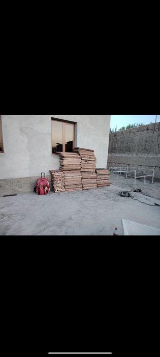 Шлакаблок аппарати сотилади