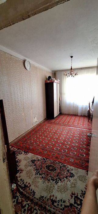 СРОЧНО продается 2-х комнатная квартира Максим Горький (Художников)