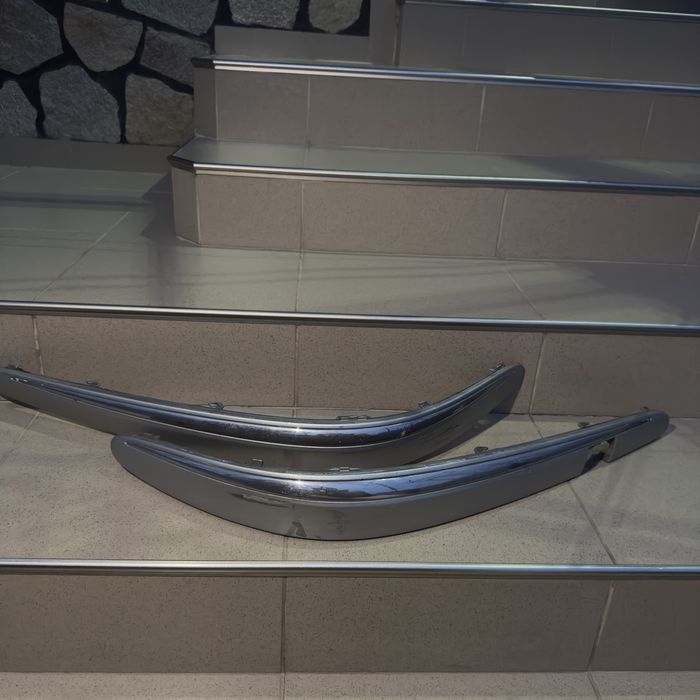 Предни лайсни за W211