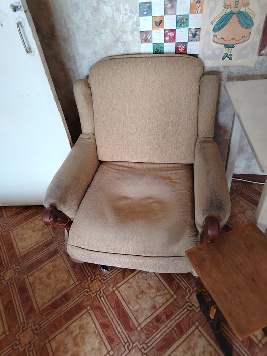 Продам мебель всякую