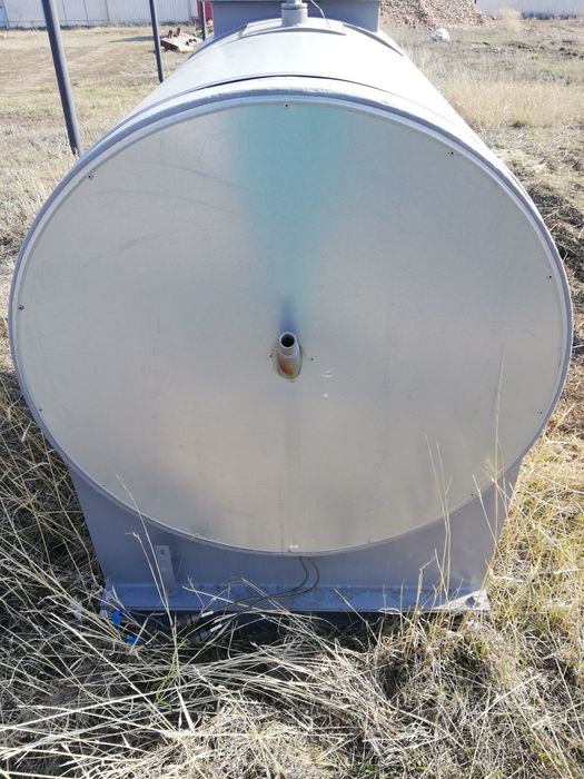 Продам бочку, 1.5 куб.