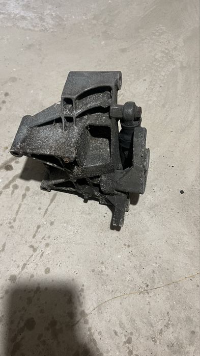 Запчасти на бмв е36